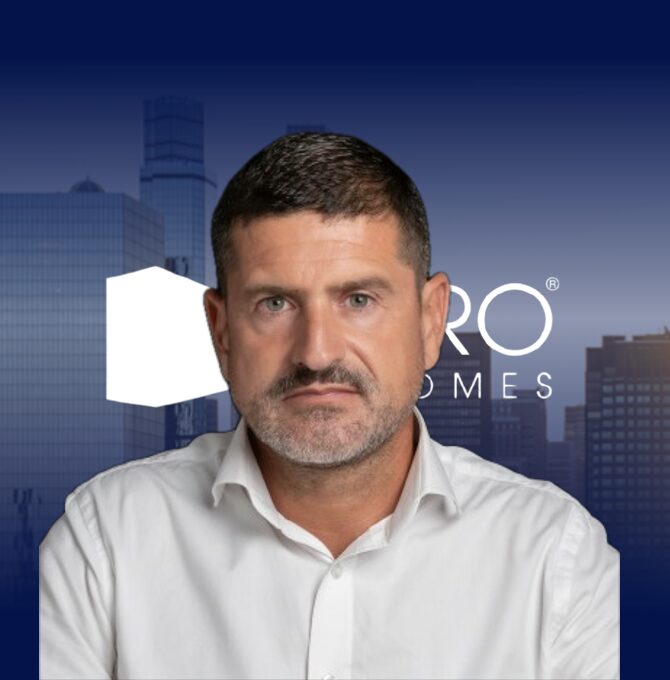 Director Ejecutivo | IriPRO HOMES